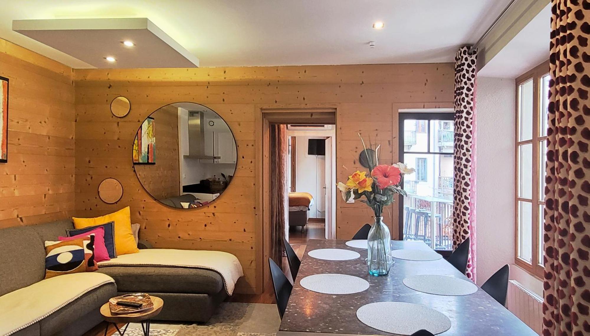 L'Isle - Lofts & Lakes Certified 5-Stars Анси Экстерьер фото
